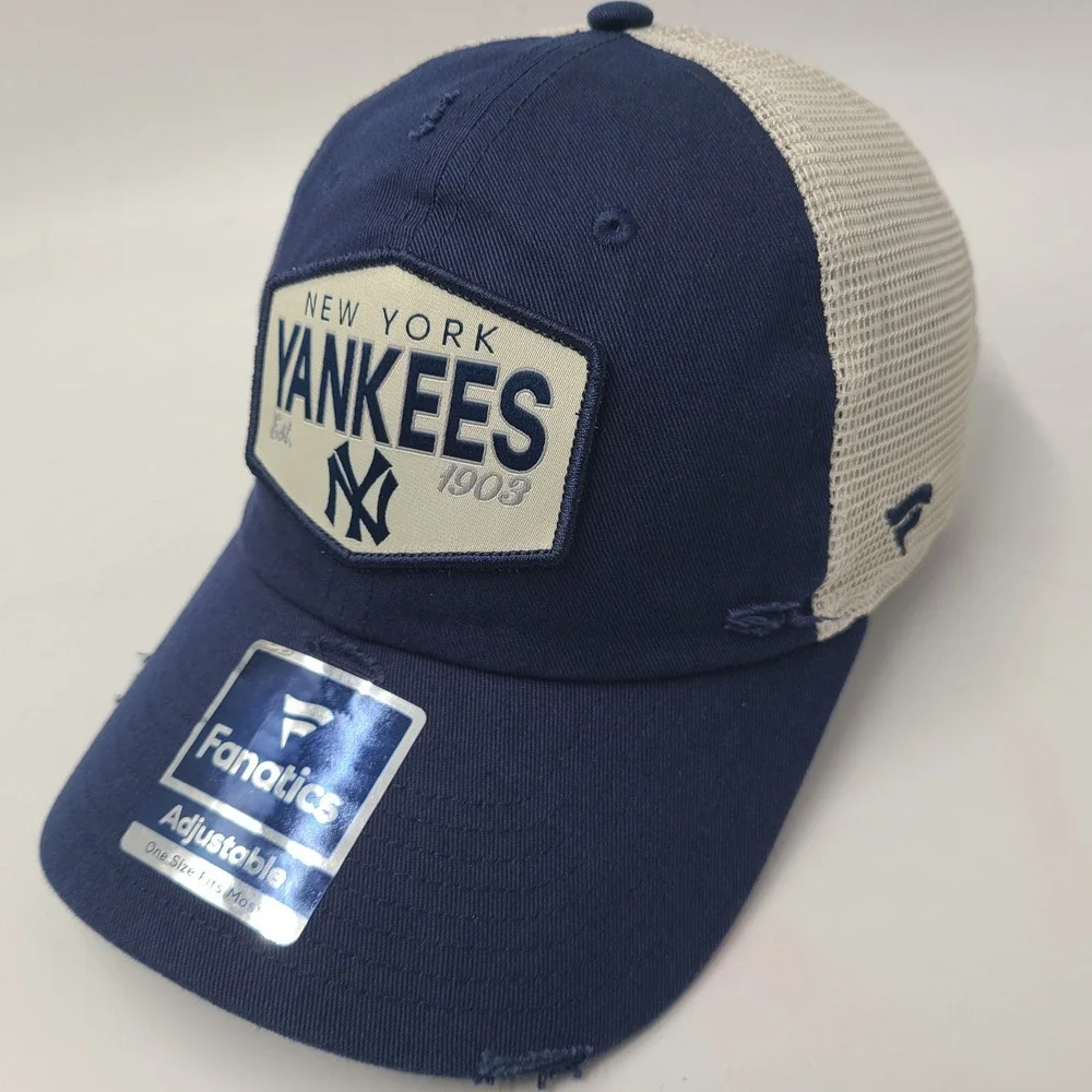 New York Yankees Hat Snapback Trucker Mesh Fanatics Blue Beige MLB Distressed